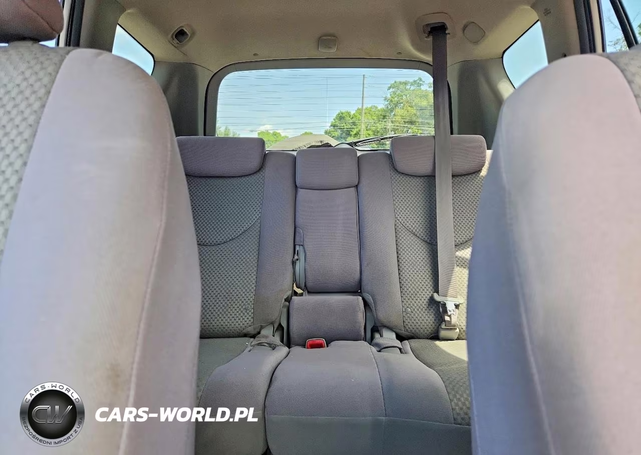 2007 Toyota Rav4 Base VIN:JTMZD33V776034299 - 10