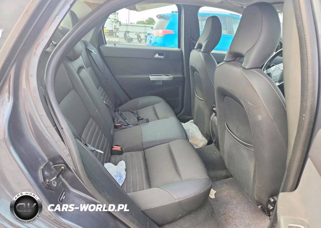 2009 Volvo S40 2.4I VIN:YV1MS382692455823 - 10