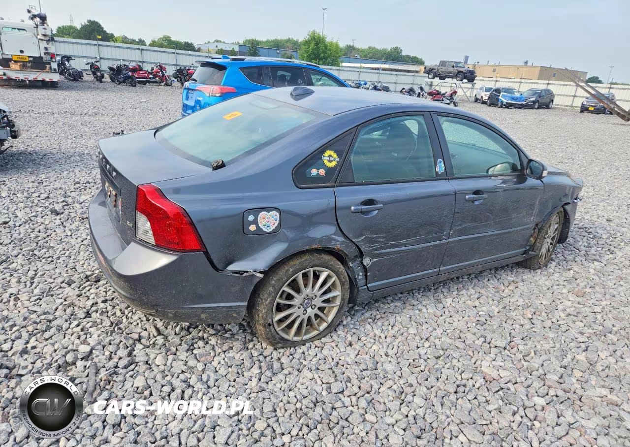 2009 Volvo S40 2.4I VIN:YV1MS382692455823 - 3