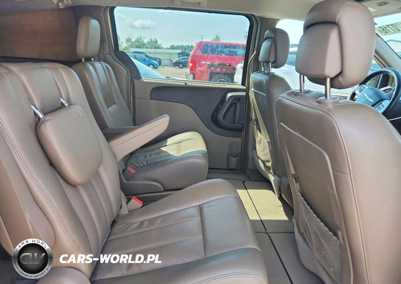2012 Chrysler Town & Country Touring L VIN:2C4RC1CG4CR139023 - 11