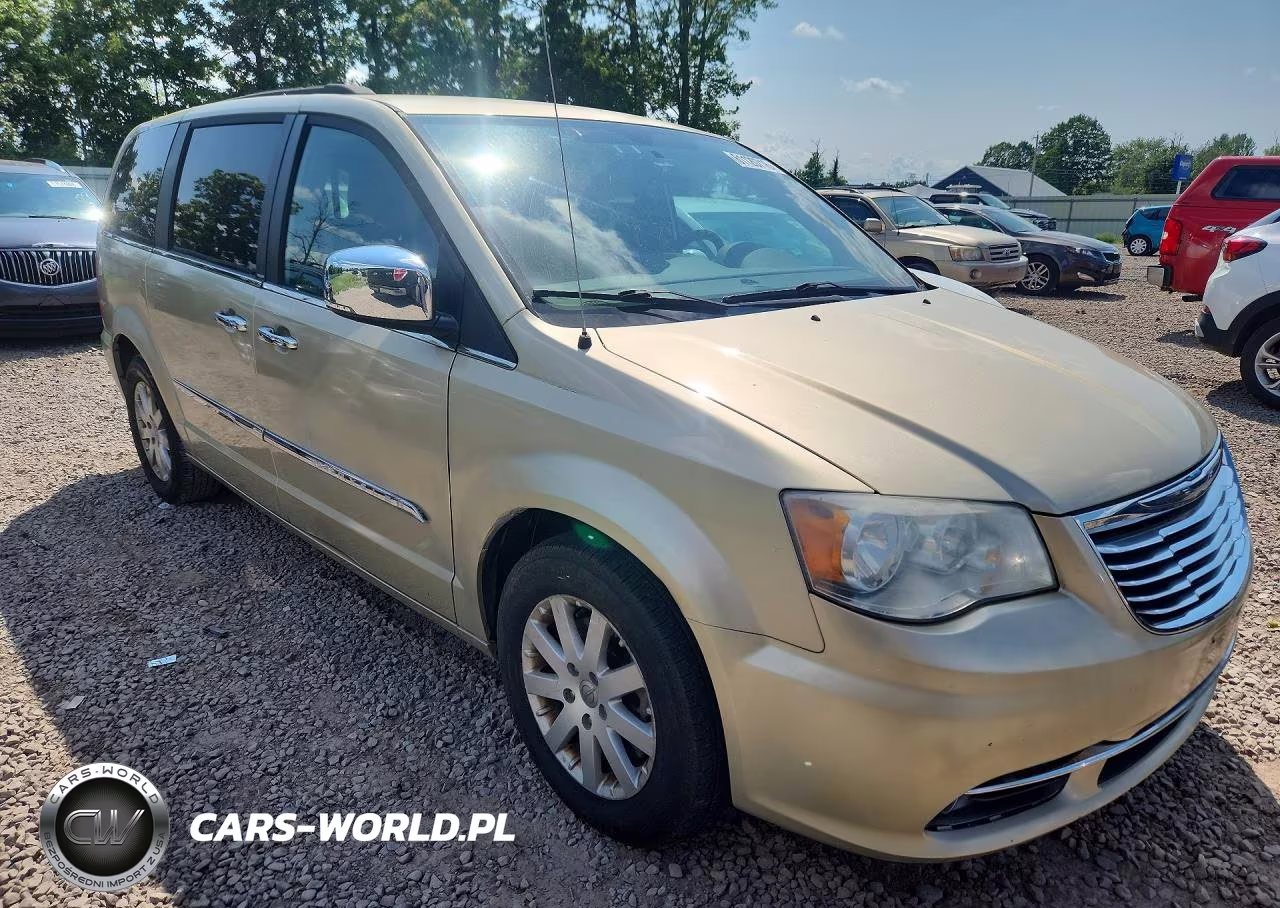 2012 Chrysler Town & Country Touring L VIN:2C4RC1CG4CR139023 - 4