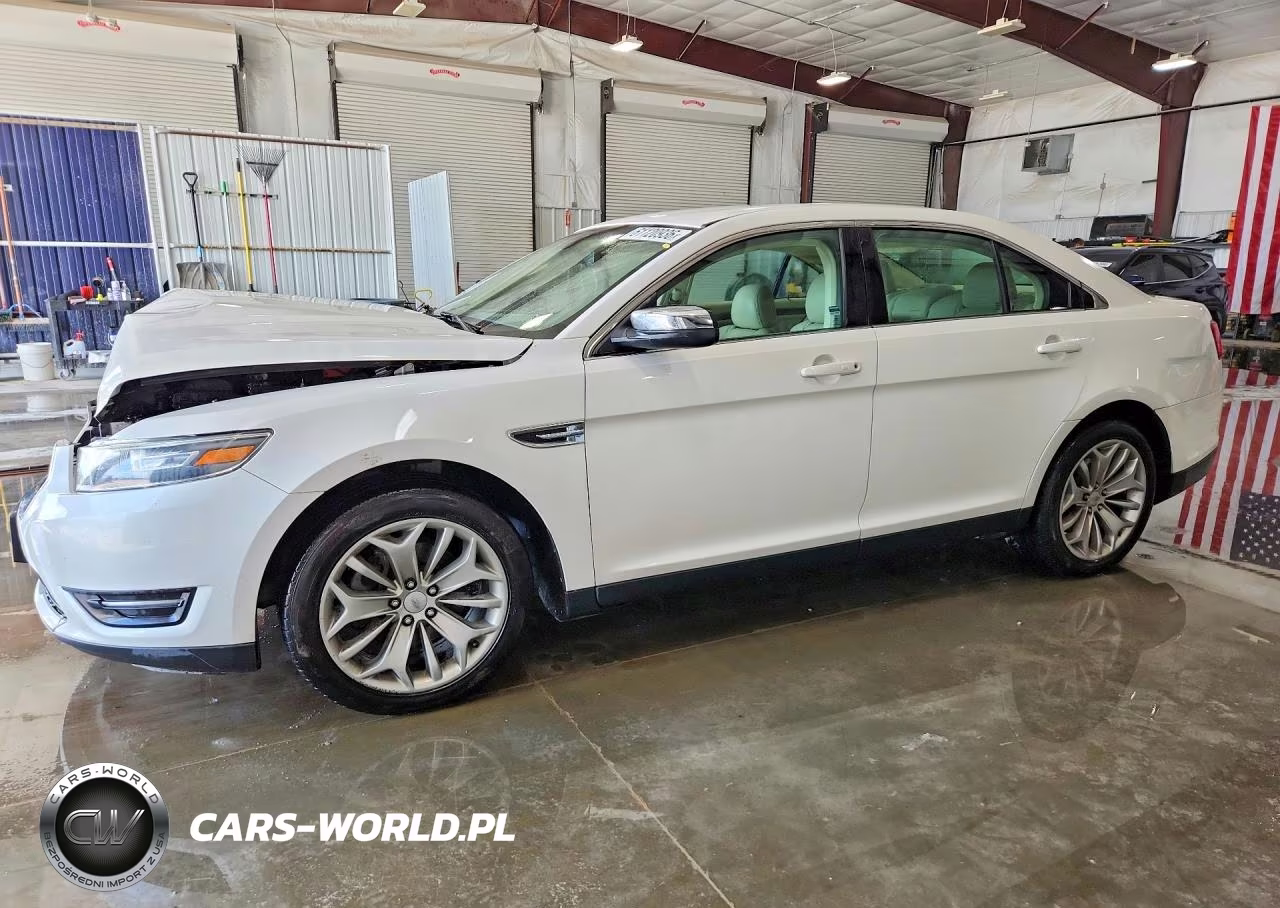2015 Ford Taurus Limited – zdjęcie 1 z 12
