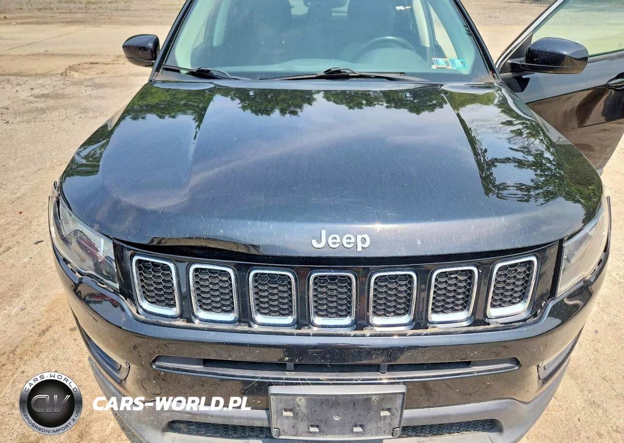 2018 Jeep Compass Latitude VIN:3C4NJDBBXJT155183 - 12