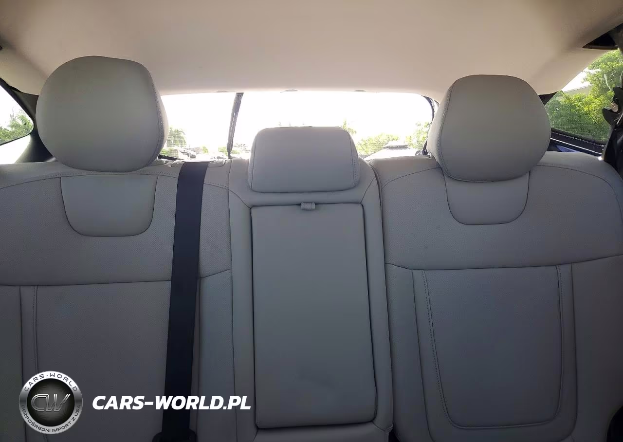 2025 Hyundai Tucson Sel VIN:5NMJC3DE1SH552998 - 10