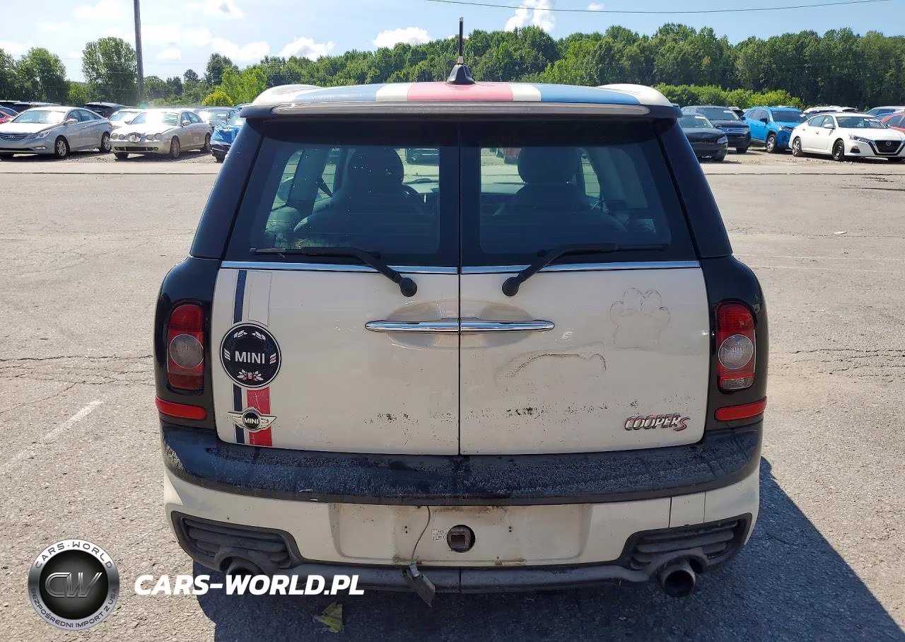 2010 Mini Cooper S Clubman VIN:WMWMM3C52ATP76240 - 6