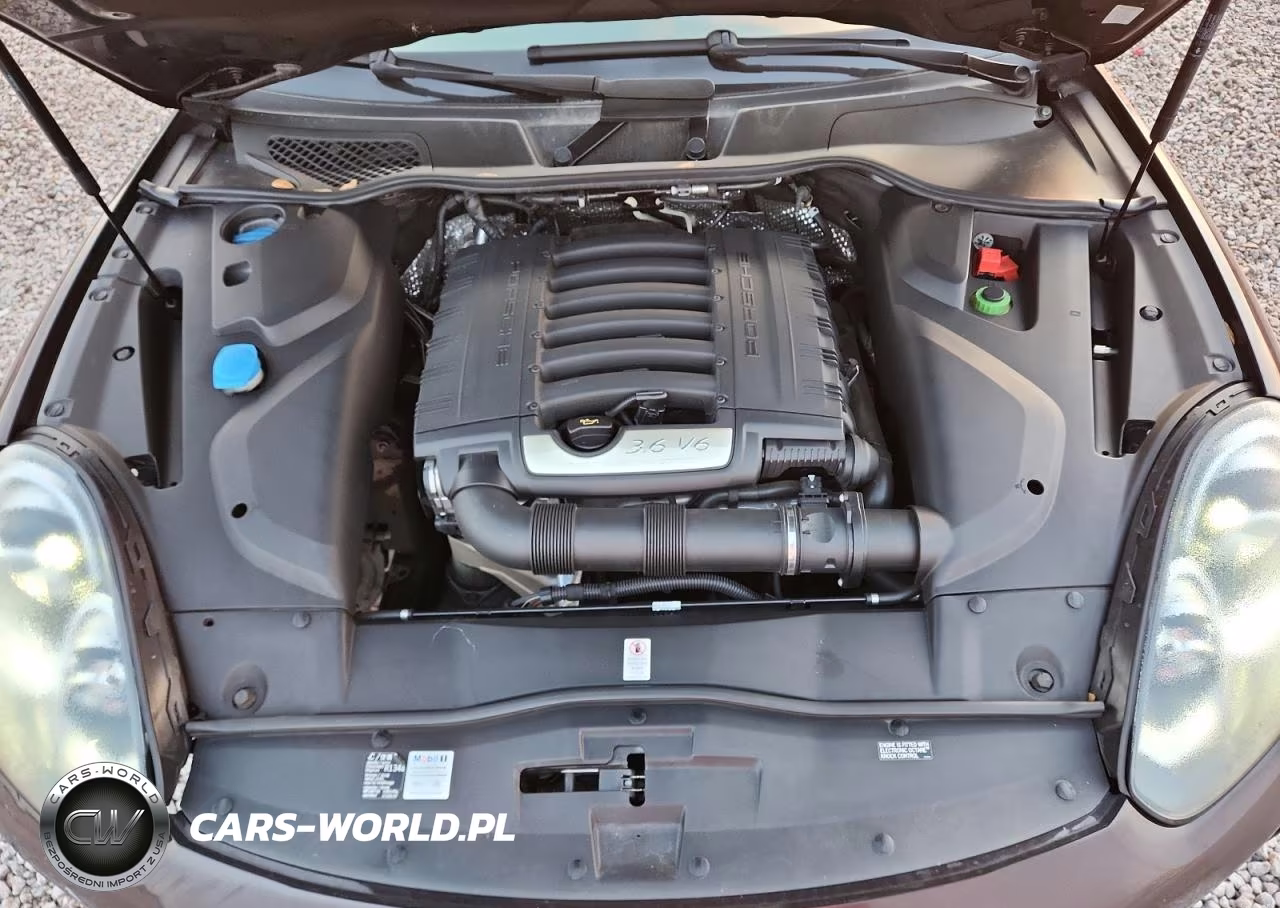 2016 Porsche Cayenne VIN:WP1AA2A22GLA10498 - 12