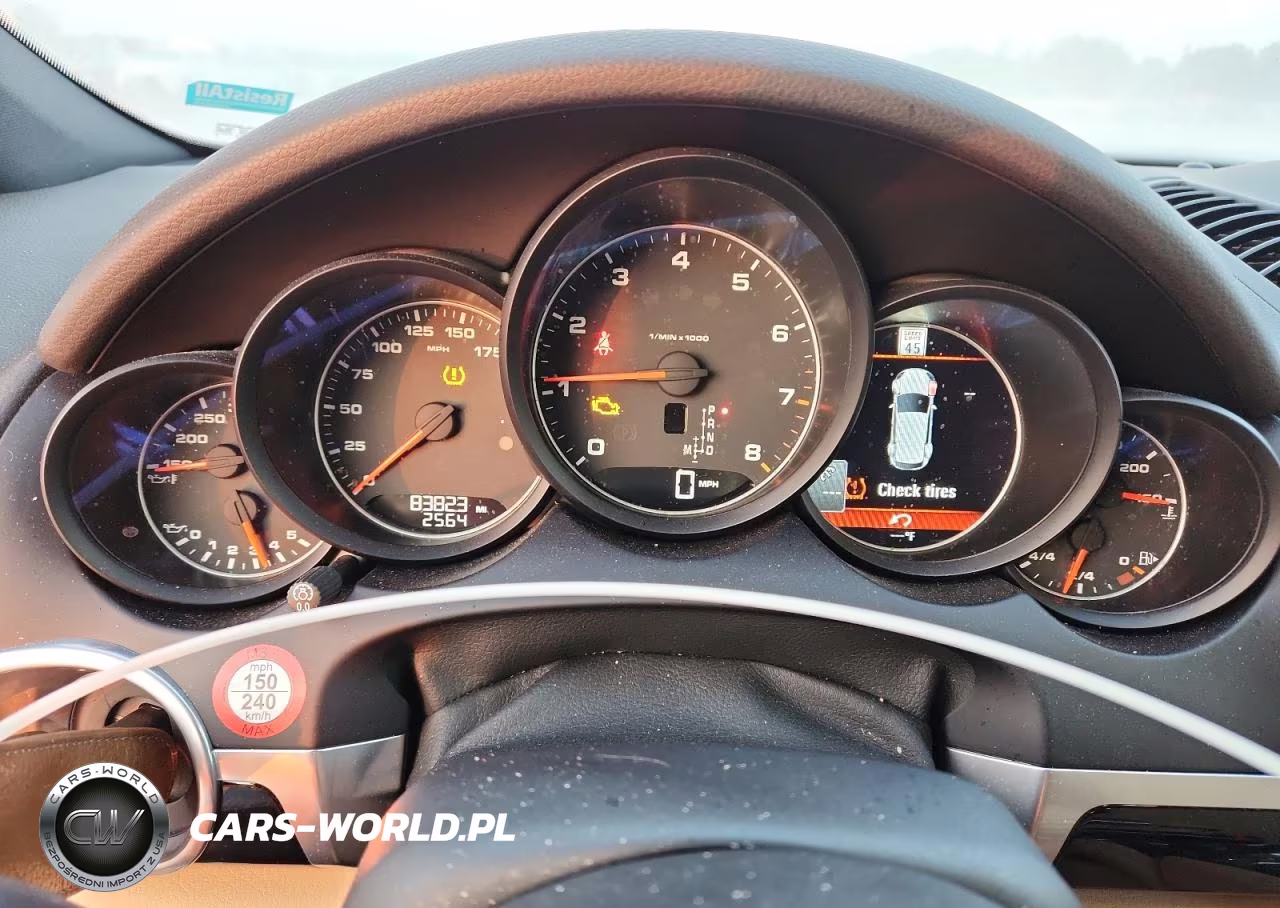 2016 Porsche Cayenne VIN:WP1AA2A22GLA10498 - 9