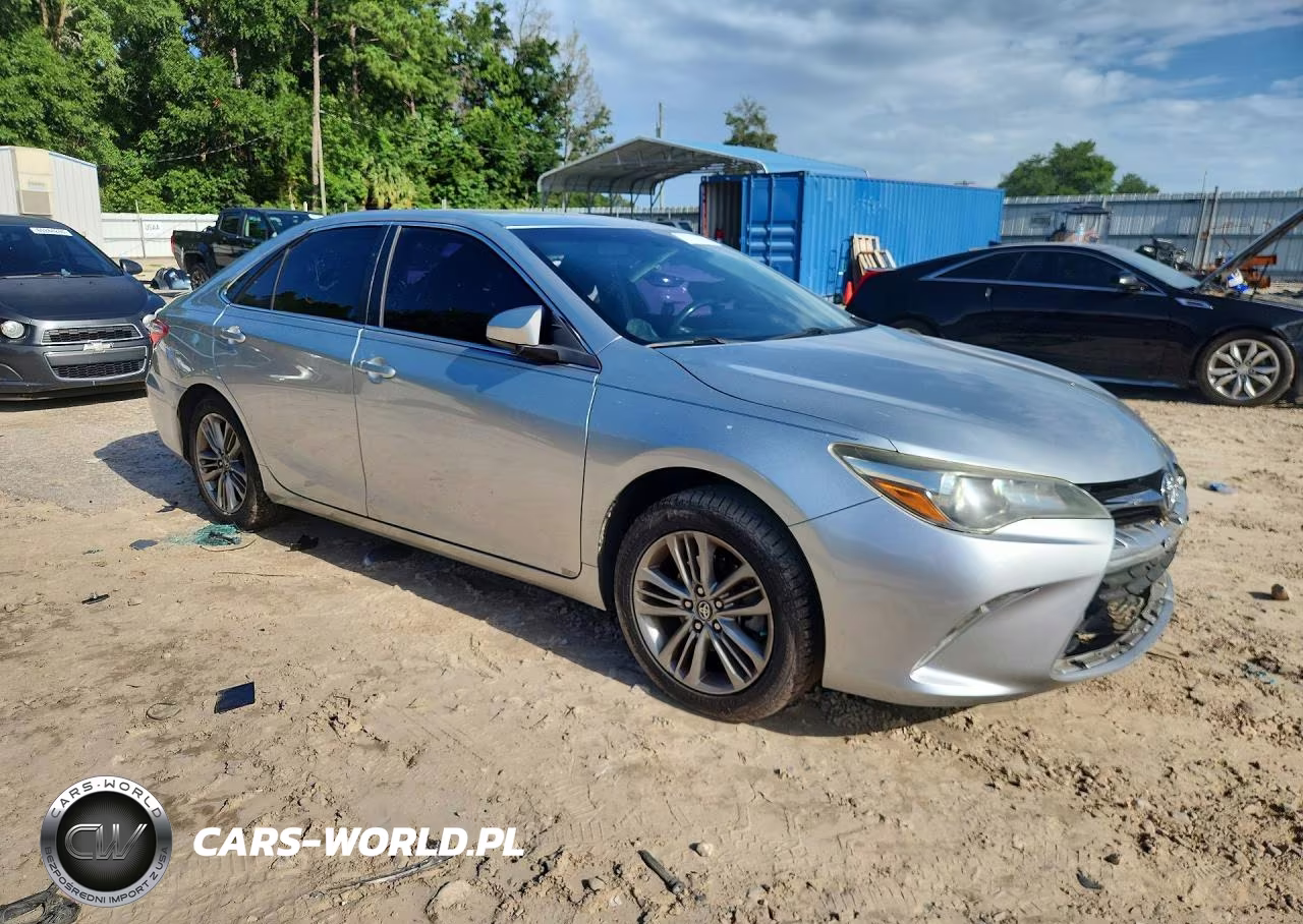 2017 Toyota Camry Se VIN:4T1BF1FK7HU353955 - 4
