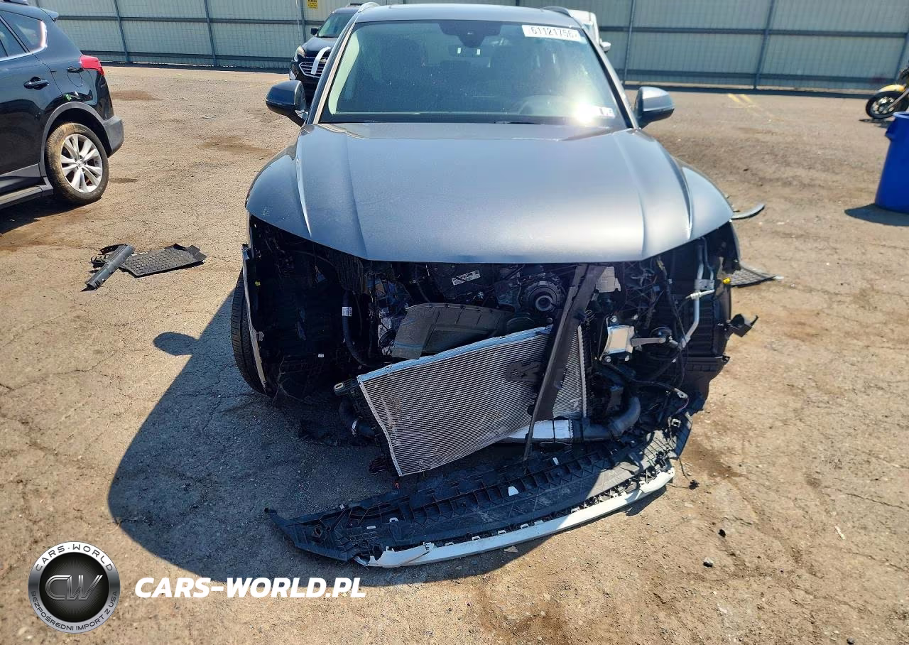 2023 Audi Q5 Premium 45 VIN:WA1GAAFY7P2091338 - 5