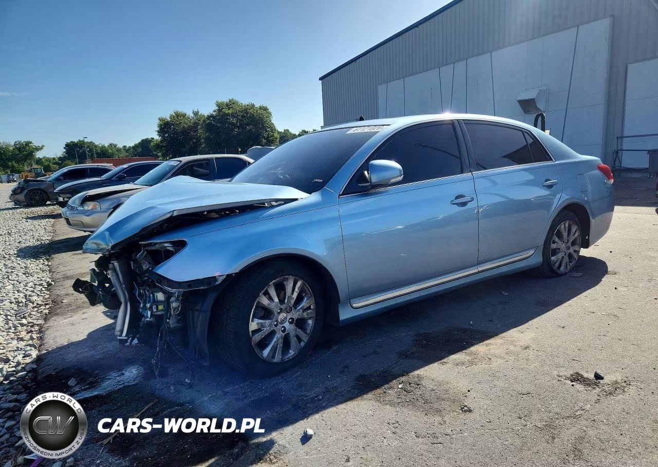 2011 Toyota Avalon Base