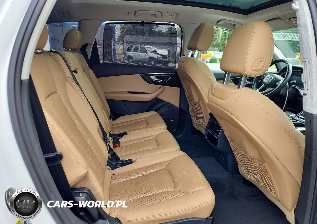 2020 Audi Q7 Prestige VIN:WA1VXAF71LD004920 - 11