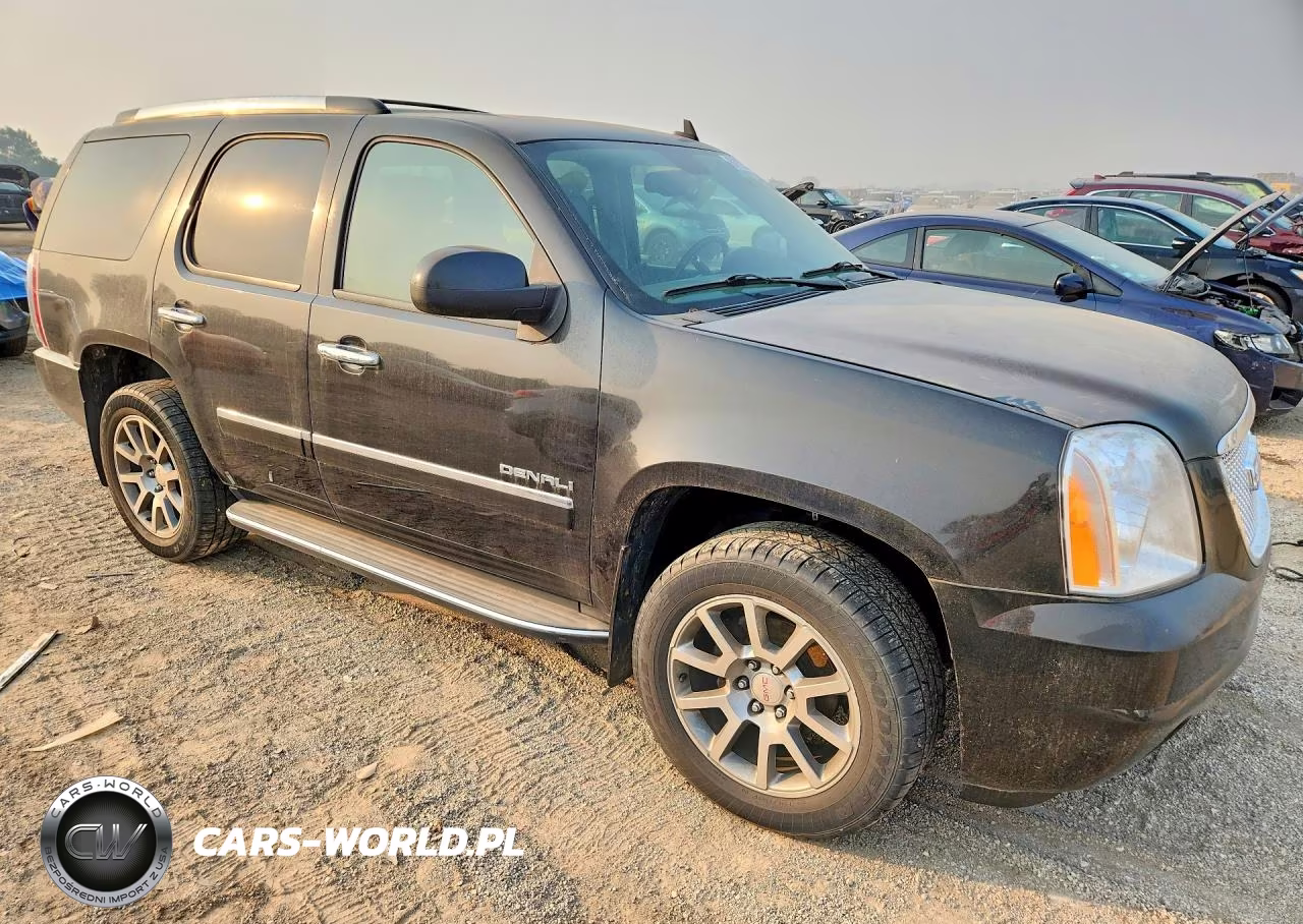 2013 GMC Yukon Denali VIN:1GKS2EEF4DR209289 - 4
