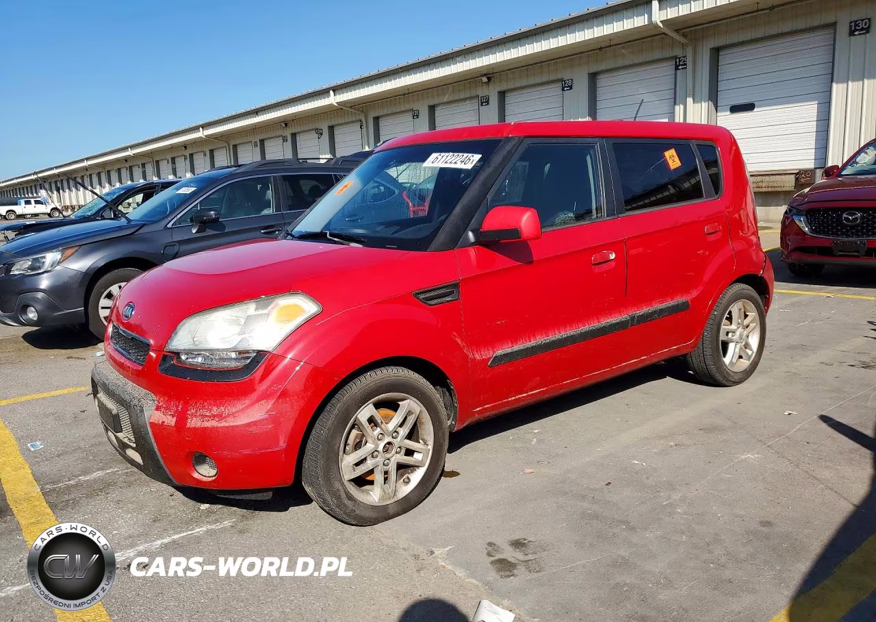 2010 Kia Soul +