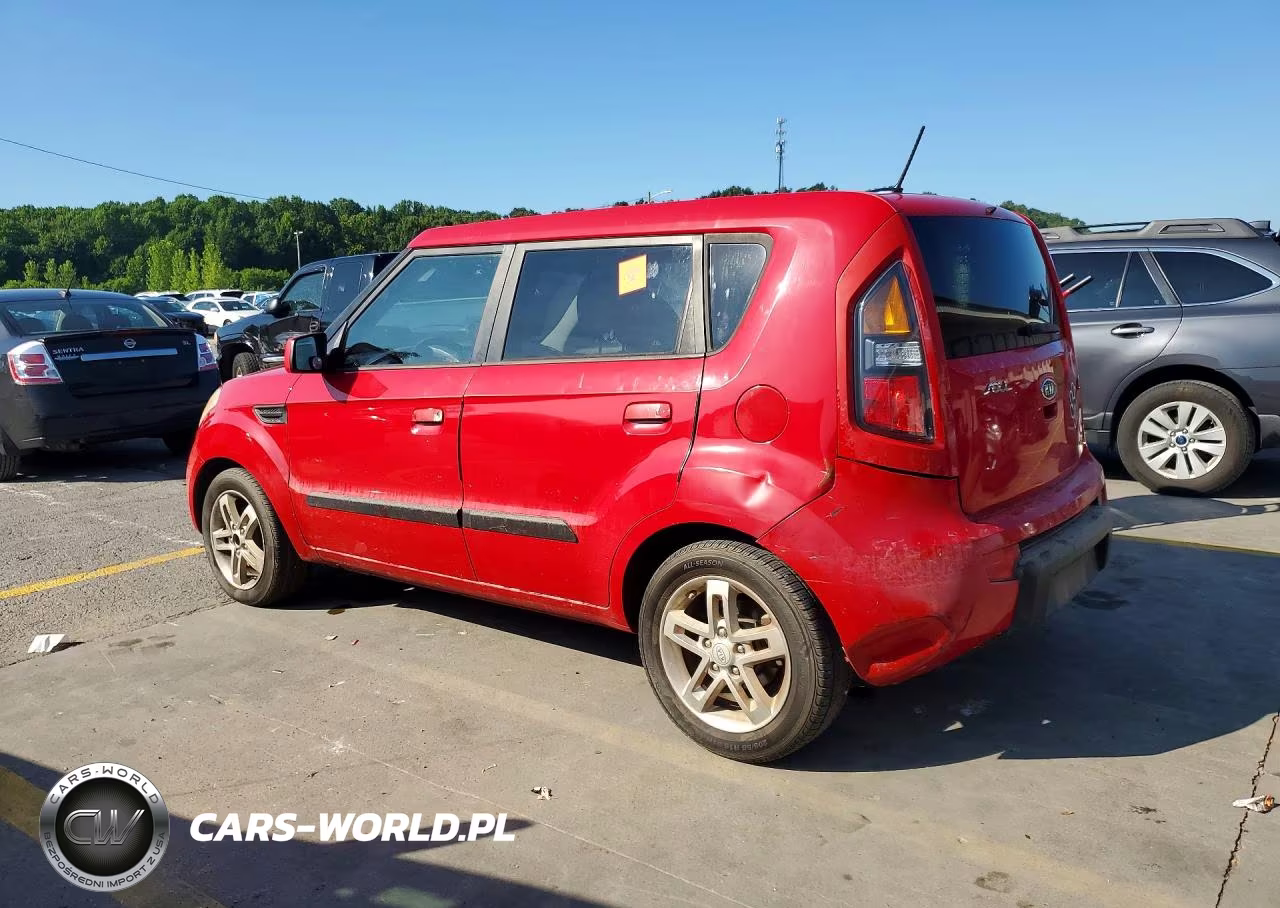 2010 Kia Soul + VIN:KNDJT2A24A7067880 - 2