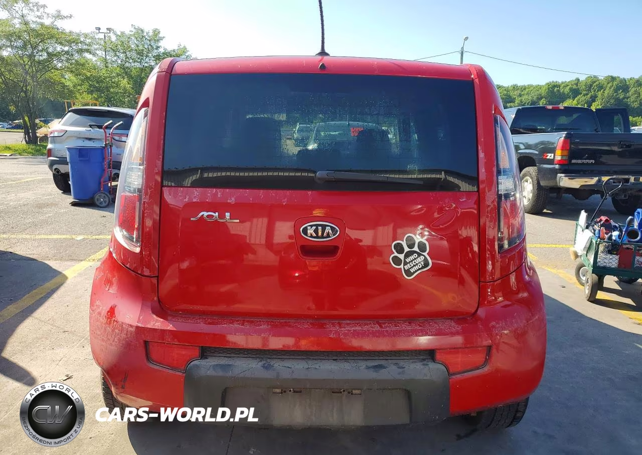 2010 Kia Soul + VIN:KNDJT2A24A7067880 - 6