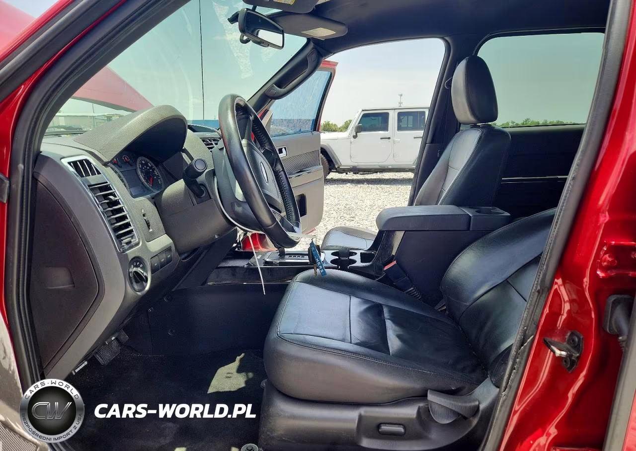 2011 Ford Escape Limited VIN:1FMCU0E7XBKB51308 - 7
