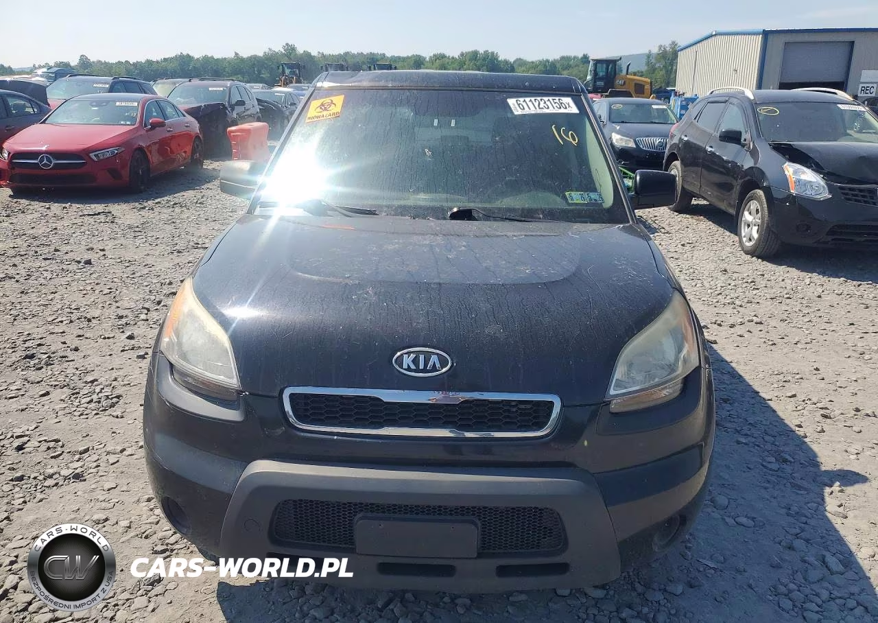 2011 Kia Soul + VIN:KNDJT2A20B7250341 - 5