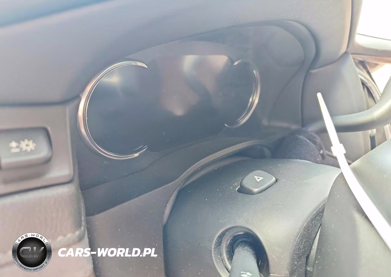 2019 Cadillac Escalade Luxury VIN:1GYS4BKJ3KR162423 - 9