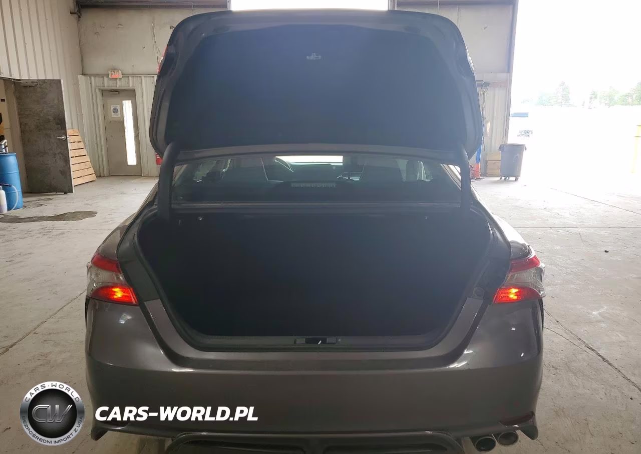 2018 Toyota Camry Se VIN:4T1B11HK3JU619666 - 6