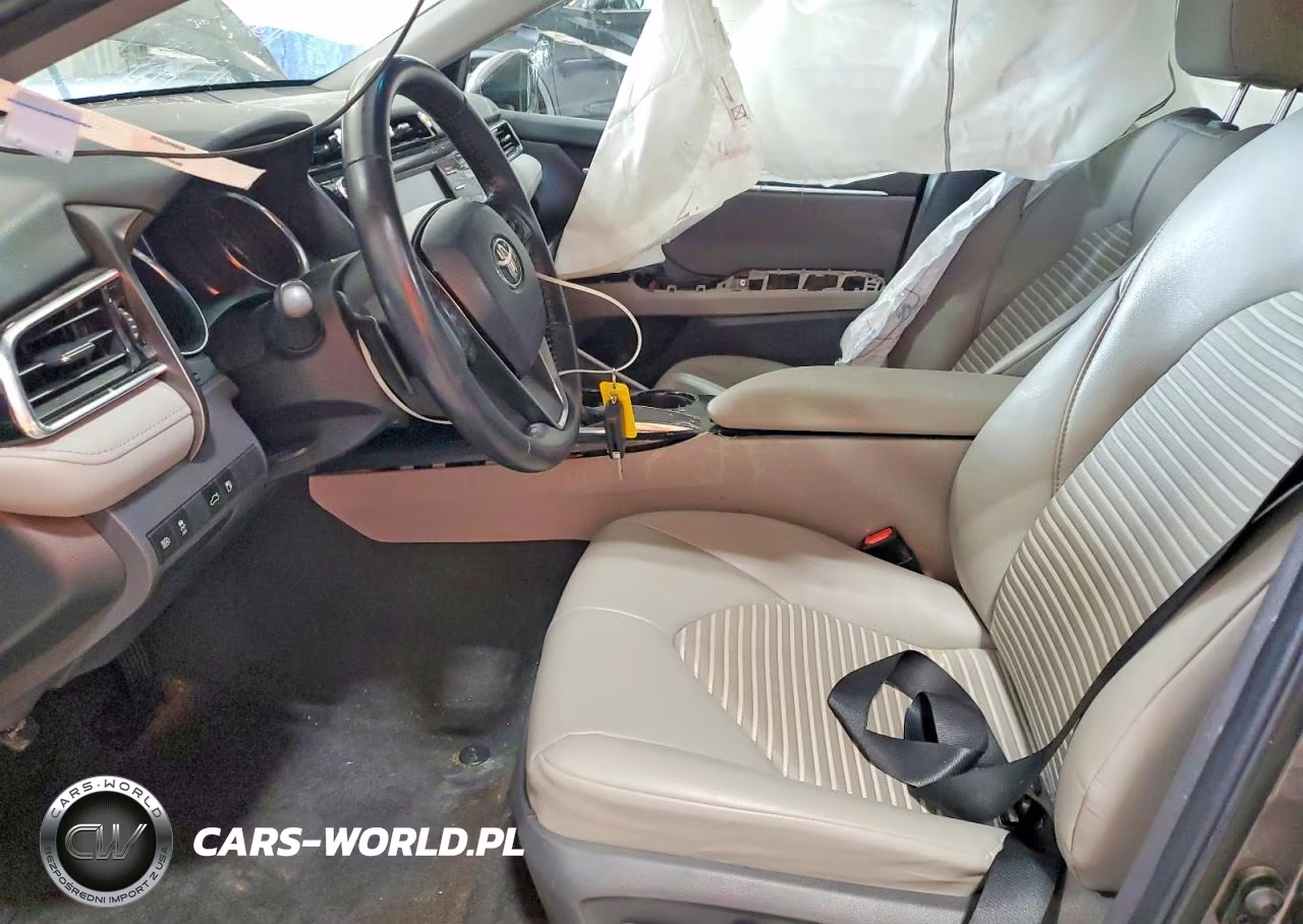 2018 Toyota Camry Se VIN:4T1B11HK3JU619666 - 7
