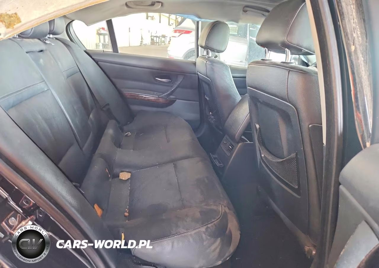 2009 BMW 328 Xi VIN:WBAPK73569A452130 - 10