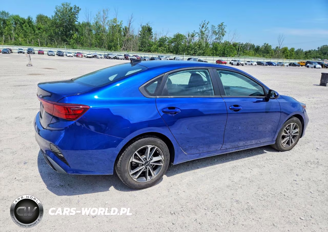 2023 Kia Forte Lxs VIN:3KPF24AD8PE585487 - 3
