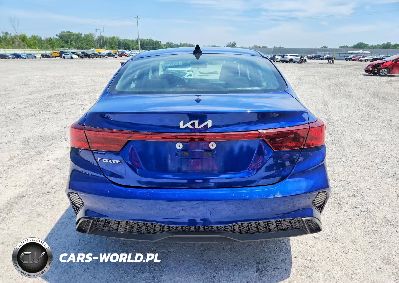 2023 Kia Forte Lxs VIN:3KPF24AD8PE585487 - 6