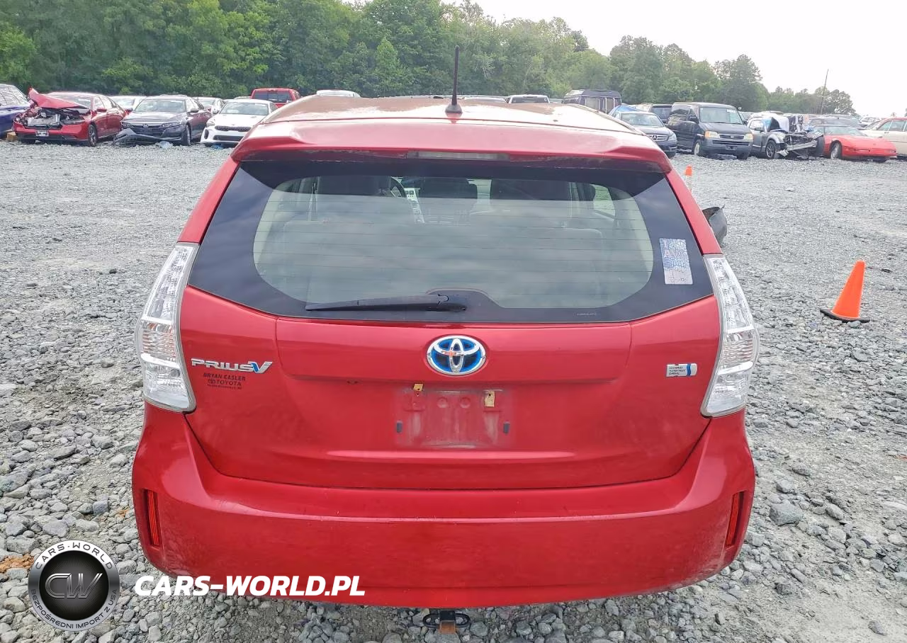 2014 Toyota Prius V Two VIN:JTDZN3EU2EJ014425 - 6