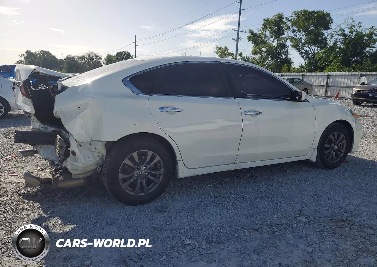 2018 Nissan Altima 2.5 S VIN:1N4AL3AP5JC124912 - 3