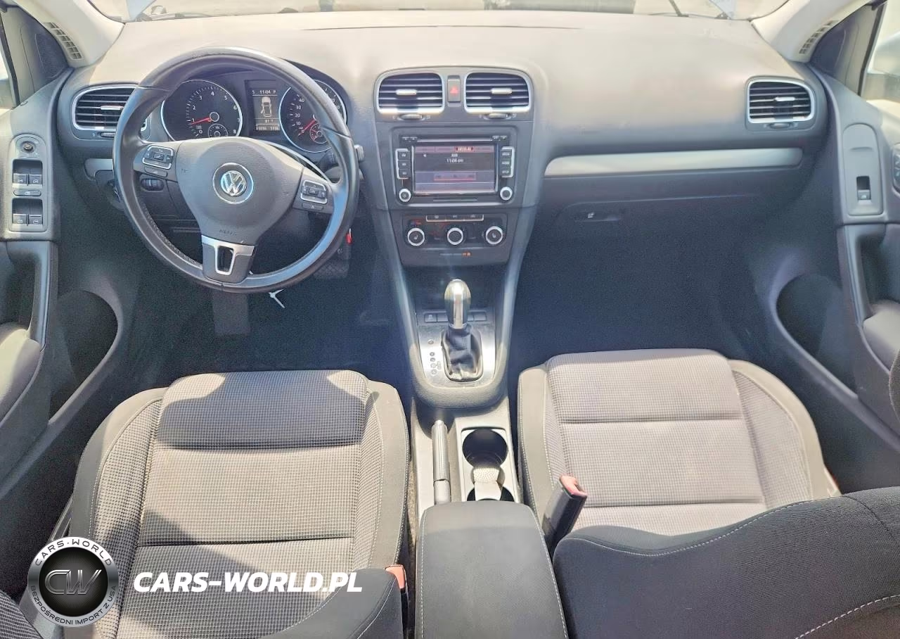 2014 Volkswagen Golf VIN:WVWDB7AJ8EW004829 - 8