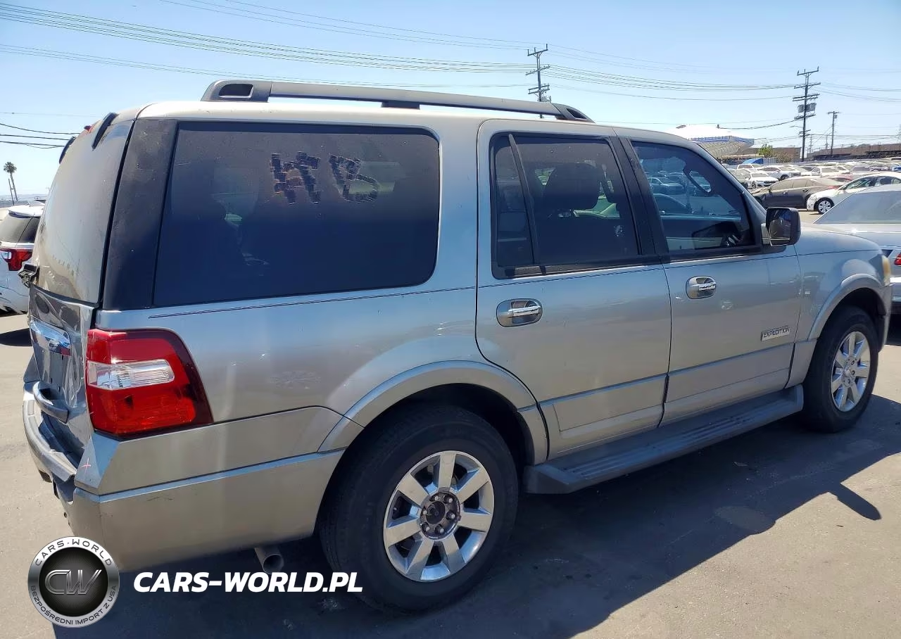 2008 Ford Expedition Xlt VIN:1FMFU155X8LA63413 - 3