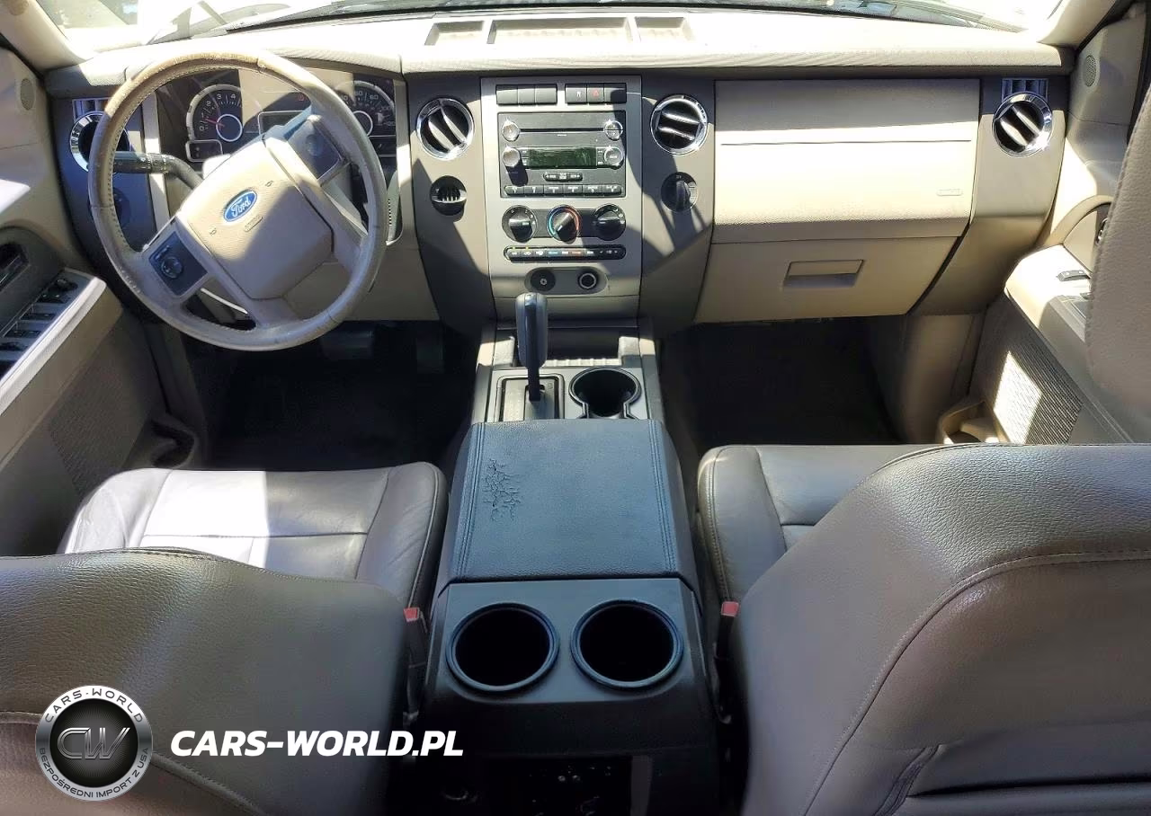 2008 Ford Expedition Xlt VIN:1FMFU155X8LA63413 - 8
