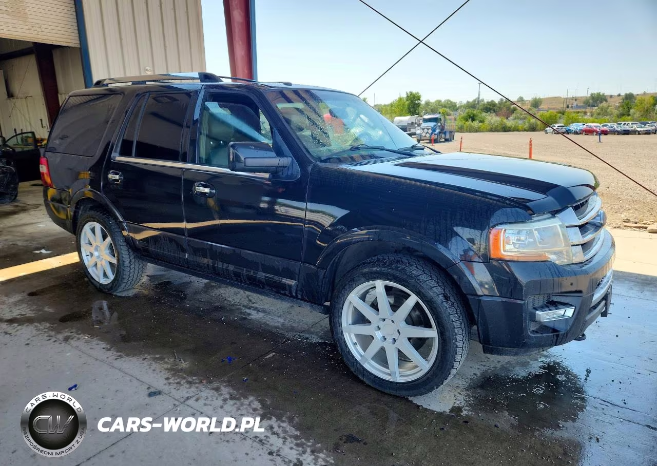 2015 Ford Expedition Limited VIN:1FMJU2ATXFEF07041 - 4