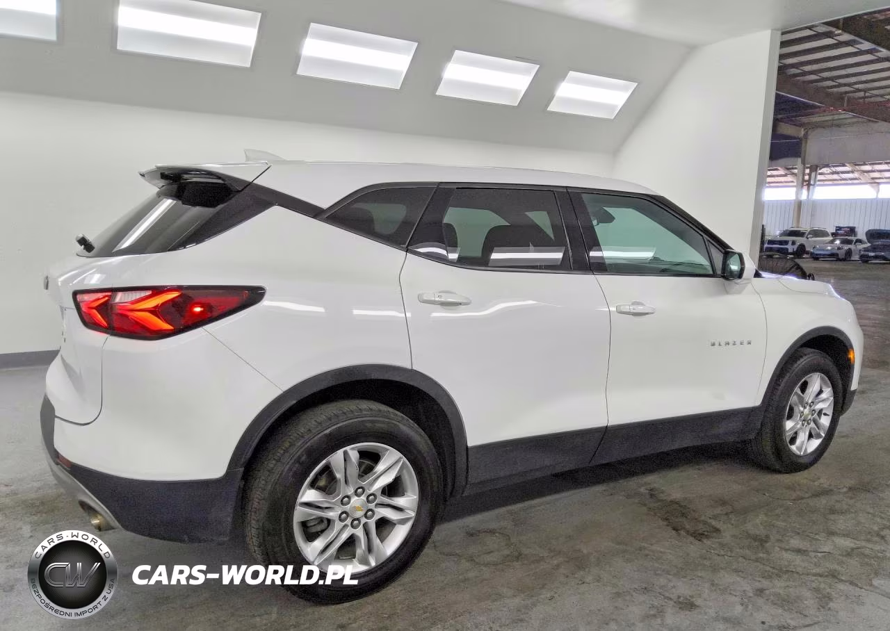 2022 Chevrolet Blazer 2Lt VIN:3GNKBCR41NS134338 - 3