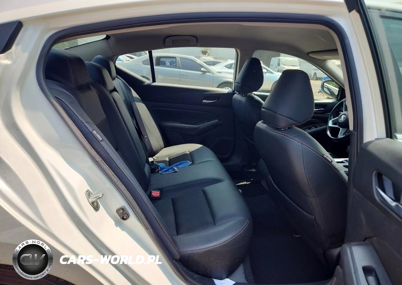 2020 Nissan Altima Sr VIN:1N4BL4CV4LC182065 - 10