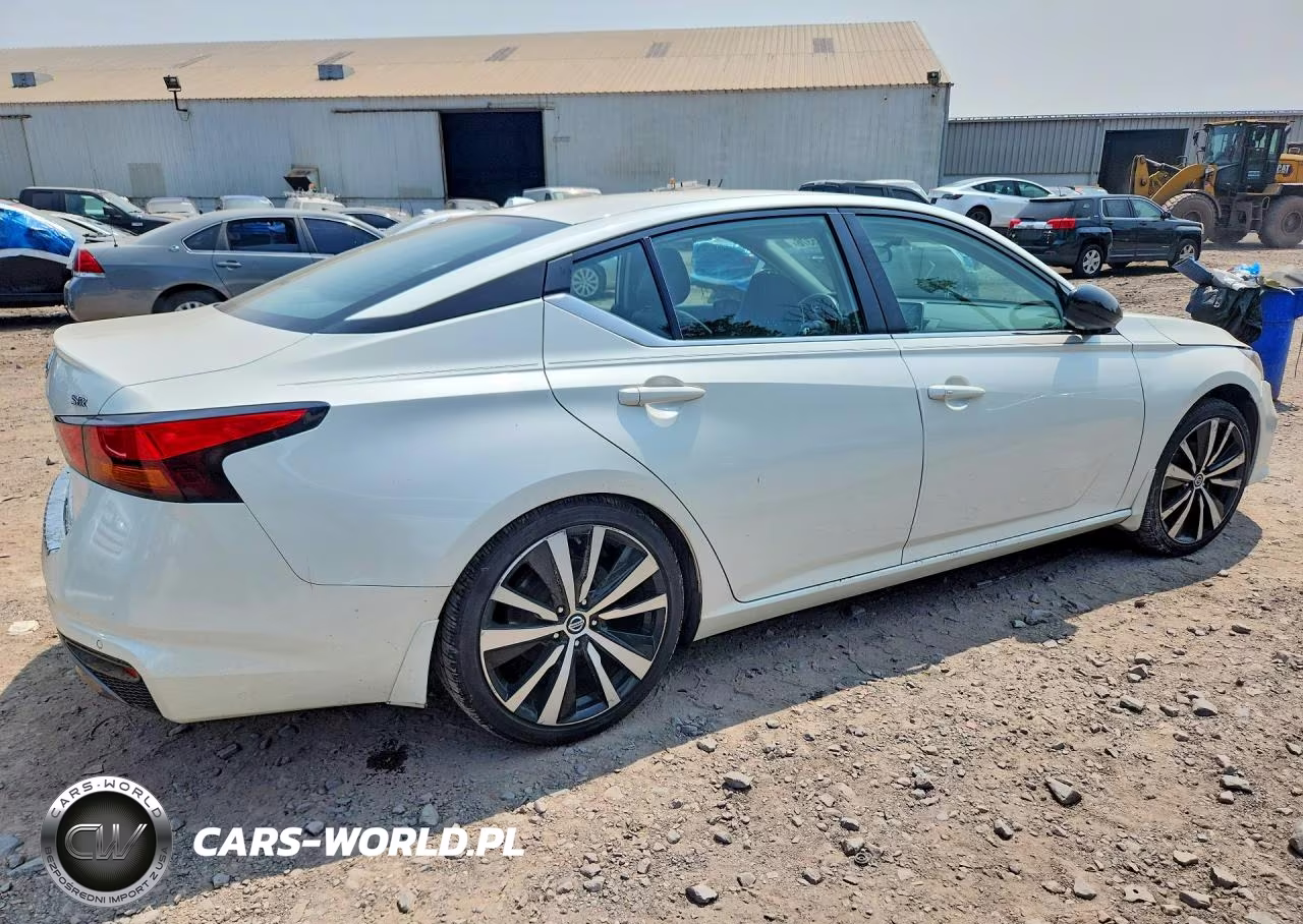 2020 Nissan Altima Sr VIN:1N4BL4CV4LC182065 - 3