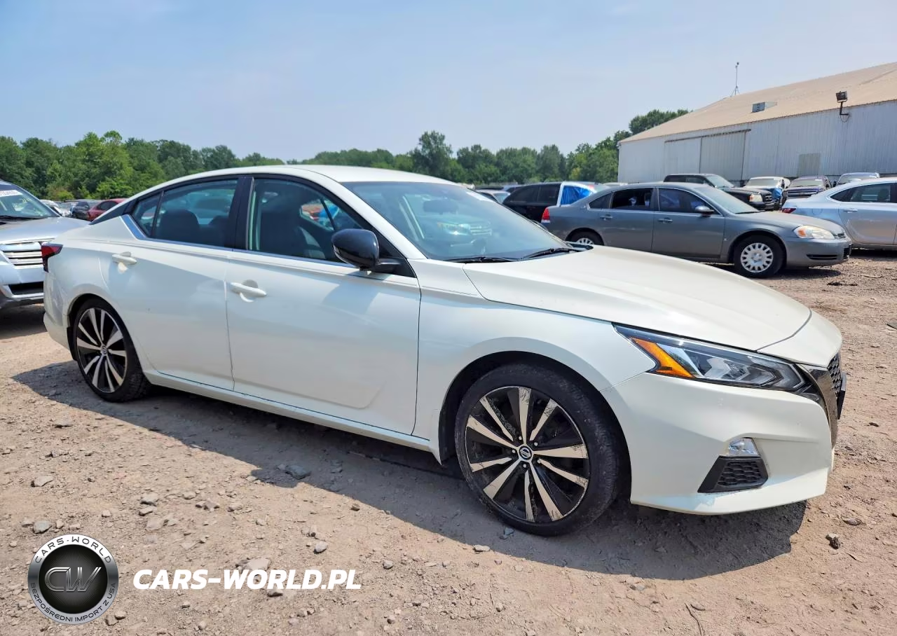 2020 Nissan Altima Sr VIN:1N4BL4CV4LC182065 - 4