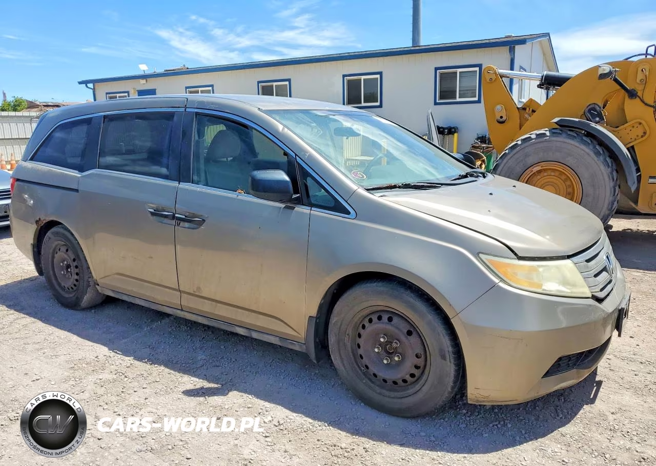 2011 Honda Odyssey Lx VIN:5FNRL5H22BB060657 - 4