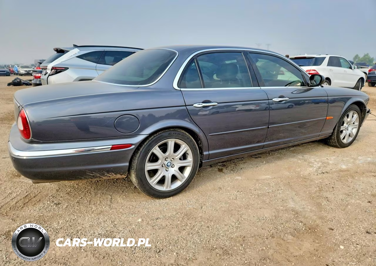 2004 Jaguar Xj8 VIN:SAJEA71C14SG04742 - 3