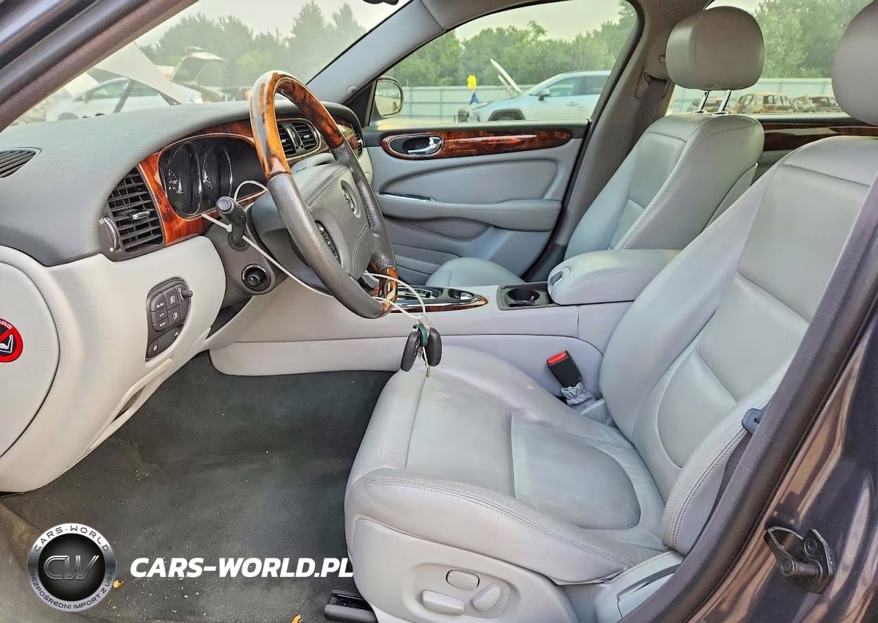 2004 Jaguar Xj8 VIN:SAJEA71C14SG04742 - 7