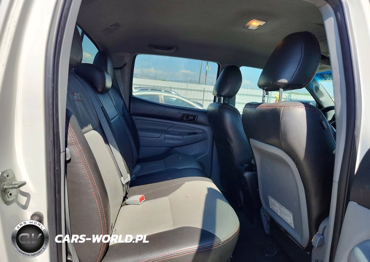 2012 Toyota Tacoma Double Cab VIN:5TFLU4EN2CX040556 - 10