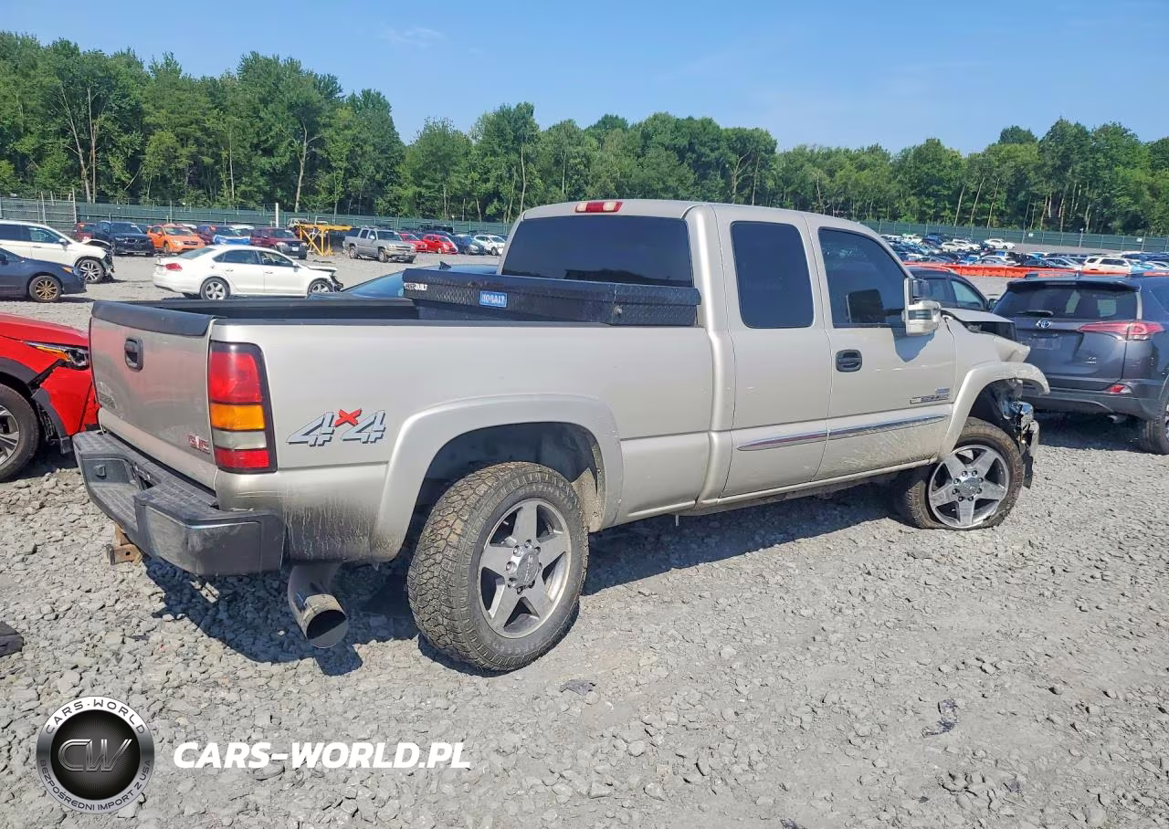2006 GMC Sierra K2500 Heavy Duty VIN:1GTHK29D26E162139 - 3