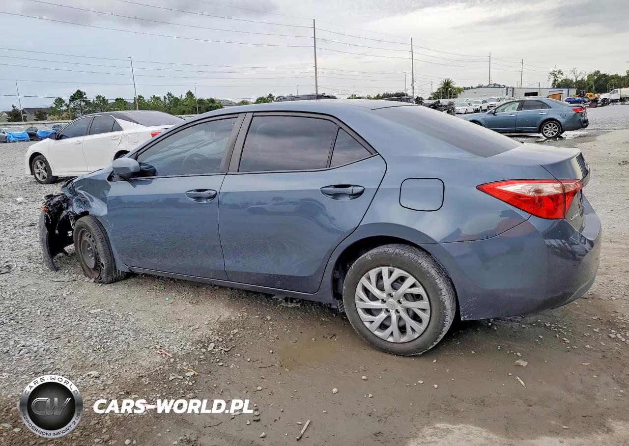 2019 Toyota Corolla Le VIN:2T1BURHE6KC209222 - 2