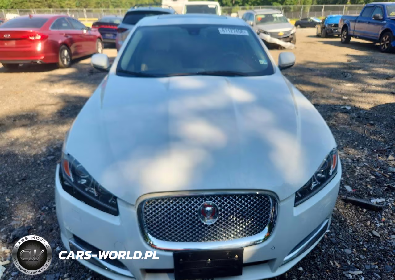 2015 Jaguar Xf 2.0T Premium VIN:SAJWA0FS5FPU58926 - 5