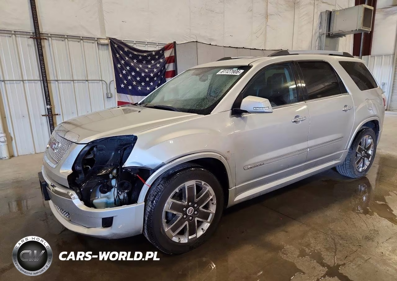 2011 GMC Acadia Denali