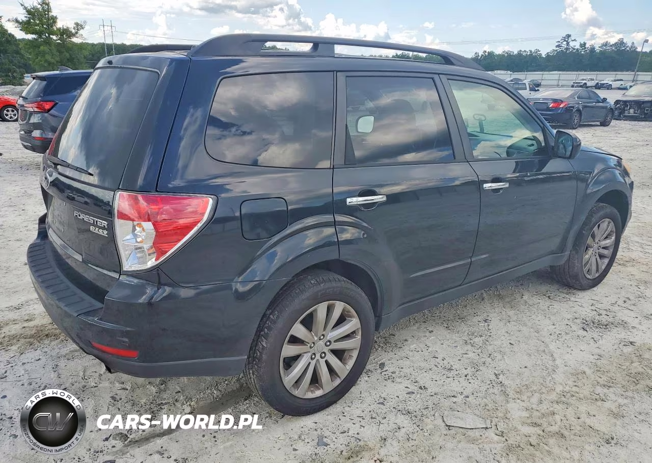 2012 Subaru Forester Limited VIN:JF2SHAEC2CH461816 - 3