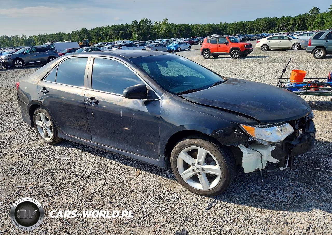 2012 Toyota Camry Se VIN:4T1BF1FK5CU010683 - 4