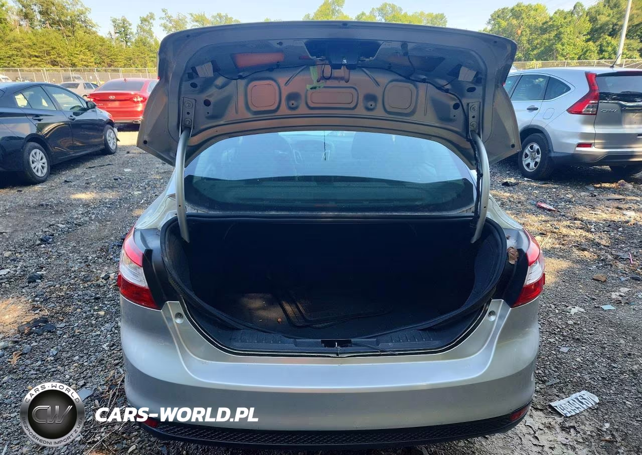 2014 Ford Focus Se VIN:1FADP3F20EL259817 - 6