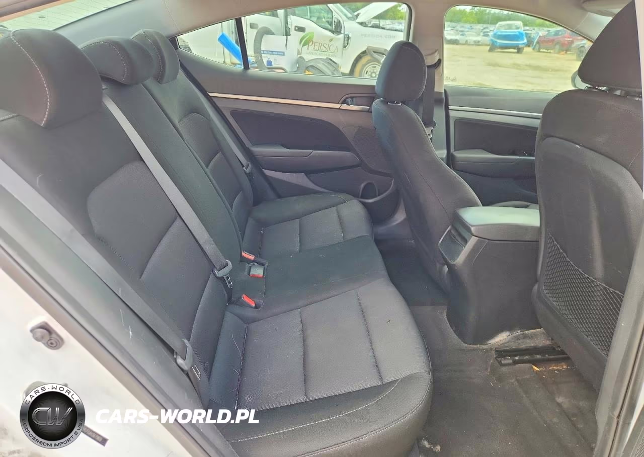 2018 Hyundai Elantra Value Edition VIN:5NPD84LF0JH367969 - 10