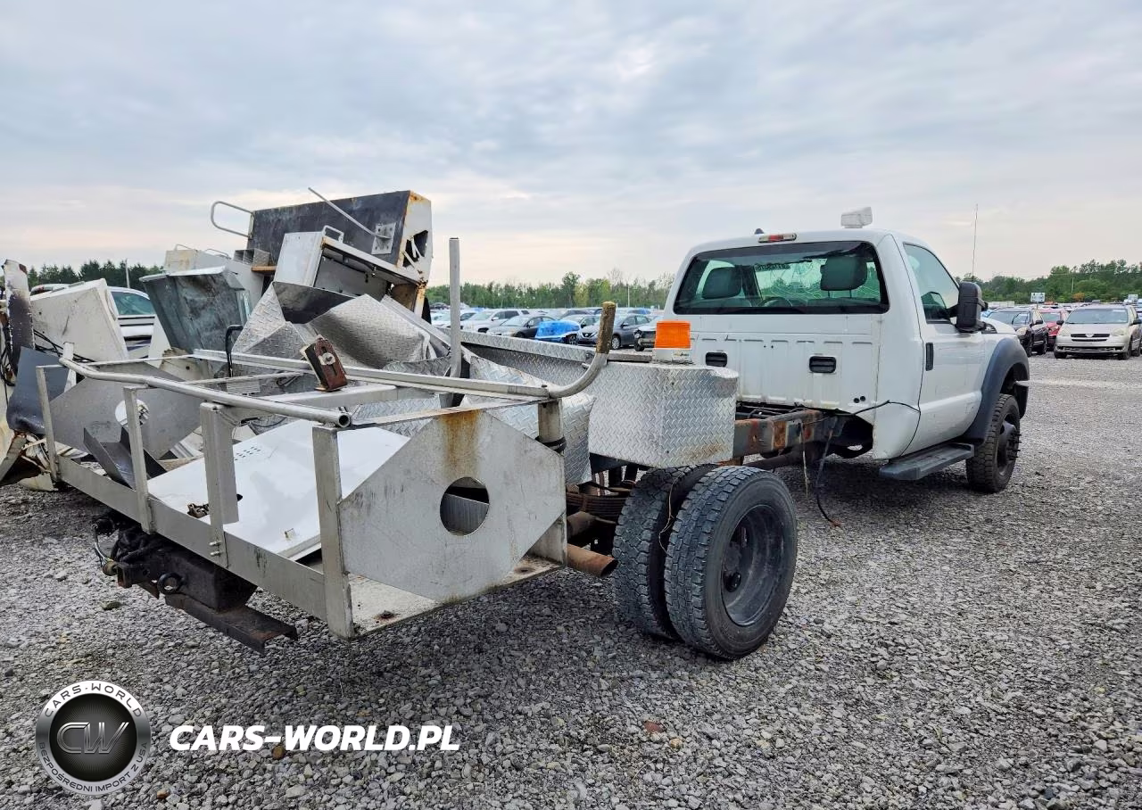 2013 Ford F450 Super Duty VIN:1FDUF4GY3DEA69806 - 3
